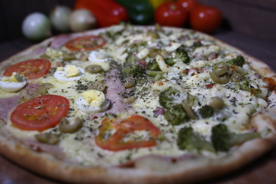 pizza with tomato and basil