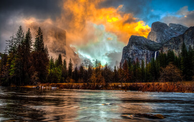 Brilliant Sunset on Yosemite Valley View, Yosemite National Park, California