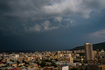 Obraz premium Tbilisi downtown in the night