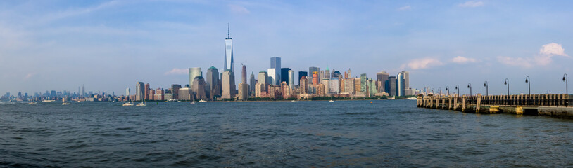 Fototapeta na wymiar Panoramic view of Manhattan seen from Liberty State Park, Jersey City, New Jersey