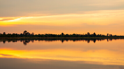 Plakat Nature landscape. reflection of the lake in evening with dramatic sky