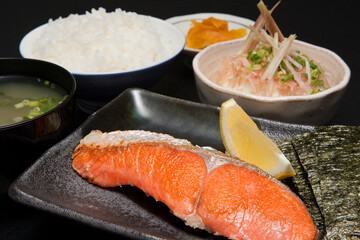 朝食（日本の食事）