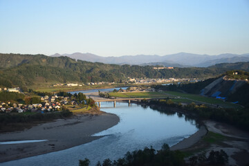 Fototapeta na wymiar 信濃川