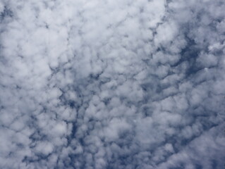 Obraz premium The sky with dense clouds at noon