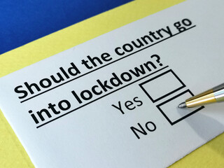 One person is answering question about lockdown.