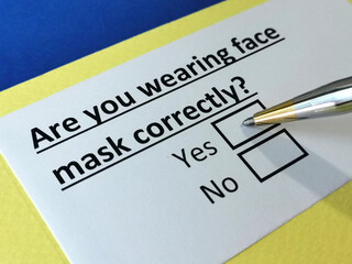 Obraz premium One person is answering question about masks.