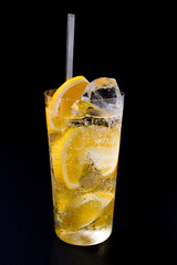 よく冷えたハイボールやレモンサワー