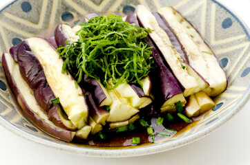 蒸し茄子のつゆ浸し