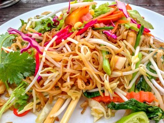 A plate of thai noodles