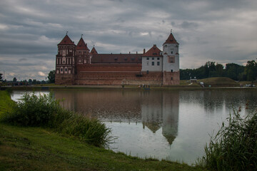 Fototapeta na wymiar Mir Castle in Belarus by the lake