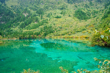 Fototapeta na wymiar Beautiful landscape with lake and mountains