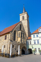 Fototapeta premium Ägidienkirche in Erfurt an der Krämerbrücke