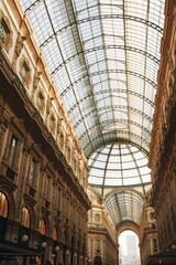 Obraz premium Galleria Vittorio Emanuele building ceiling