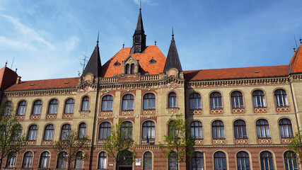 Mechanical Engineering School in Bratislava.