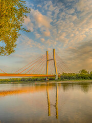 Fototapeta na wymiar Bridge Warsaw