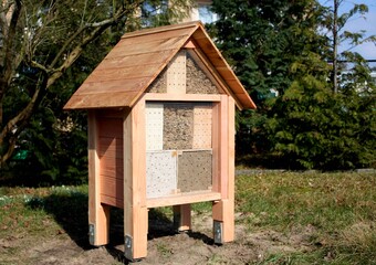 Bees home dom dla pszczół hotel dla pszczół