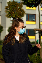 Fototapeta premium girl with the mask