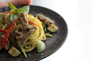 Green Curry Pork Spaghetti,