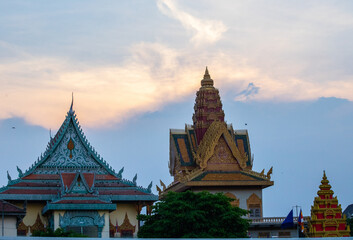 Fototapeta premium Wat Ounalom, a famous historical site in Phnom Penh, Cambodia