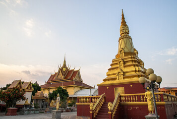 Fototapeta premium Dei Doh Pagoda, a Buddhist temple of Kampong Cham, Cambodia