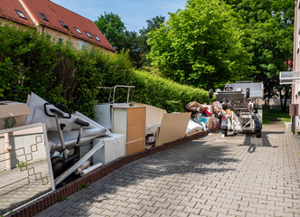 Sperrmüll mit Möbeltransport Umzug Service