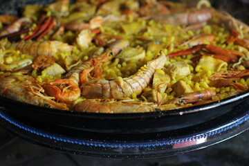 fideua noodles with seafood