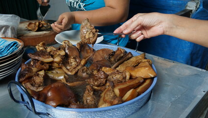 Sekba or bektim is a Chinese Indonesian pork offals stewed in mild soy sauce-based soup. The stew tastes mildly sweet and salty, made from soy sauce, garlic, and Chinese herbs.