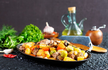 vegetabkes with meatballs