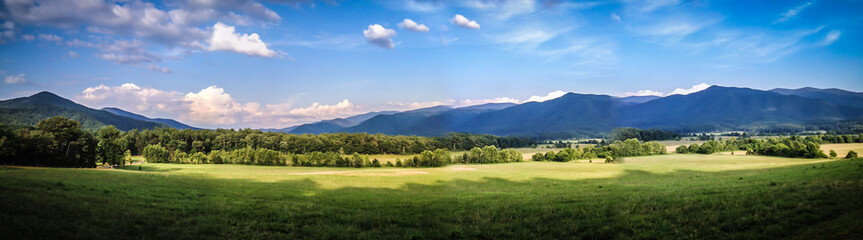 Fototapeta na wymiar Panoramic View of Tennessee Landscape