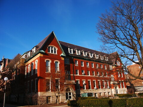 University Of Illinois At Urbana Champaign Campus Building In 2003