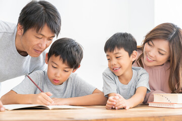 ファミリー　勉強
