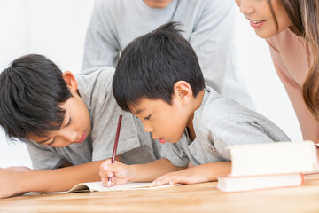 ファミリー　勉強