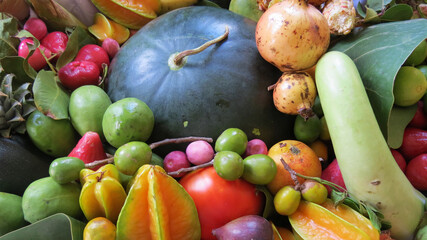 Tropical fruits and vegetables, put some sun in your dishes ! Star fruit, Malaka apple, Plum, Watermelon, Cytera, ... 