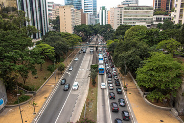Fototapeta na wymiar Sao Paulo, Brazil, October 12, 2016. Traffic in Nove de Julho Avenue in downtown Sao Paulo