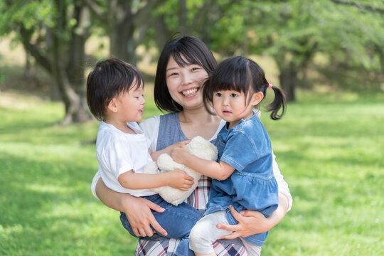 保育園　保育士
