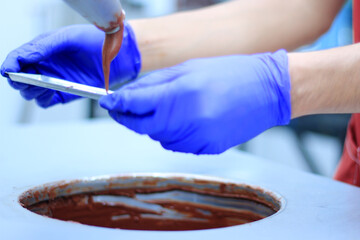 the process of printing chocolate liquid