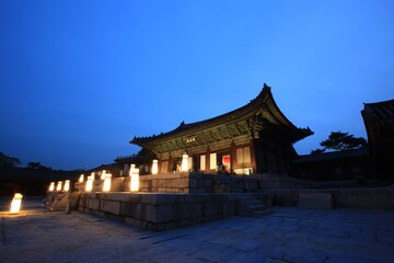 Obraz premium 궁궐야경