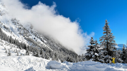 Fototapeta na wymiar Ski resort in Austria. Beautiful winter landscape.