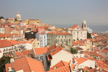 Fototapeta na wymiar Vue Panoramique Vieille Ville de Lisbonne Portugal