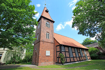 Ottersberg: Christophorus-Kirche (1667/68, Niedersachsen) © Udo Kruse