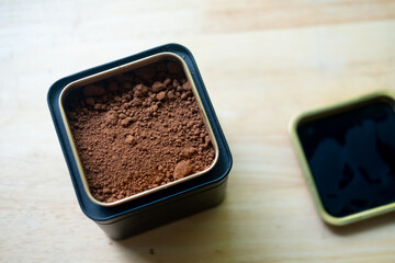 Chocolate powder in box black stainless steel