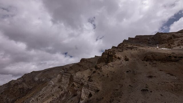 clouds over the mountains, timelapse, ladakh 