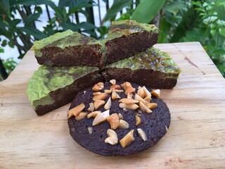 ฺBanana chocholate brownies mixed green tea cheesecake