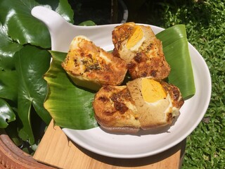 Eggs chesses breads cup cake