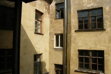 Fototapeta na wymiar Inner yard of St Petersburg apartment house
