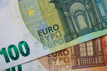 50 and 100 euro banknotes