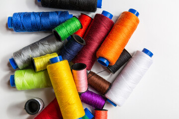 Set of multi-colored threads for sewing
