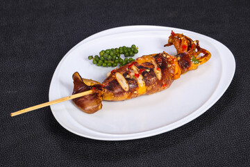 Grilled squid with sauce and hebs
