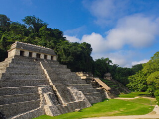 Fototapeta na wymiar Mayan Ruins, Palenque, Mexico