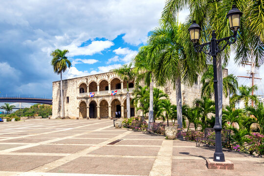 View of Alcazar de Colon Diego Columbus Residence from Spanish Square with blue sky. Famous colonial landmark in Dominican Republic